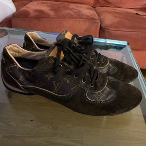 Classic LV’s  hard ta find these.